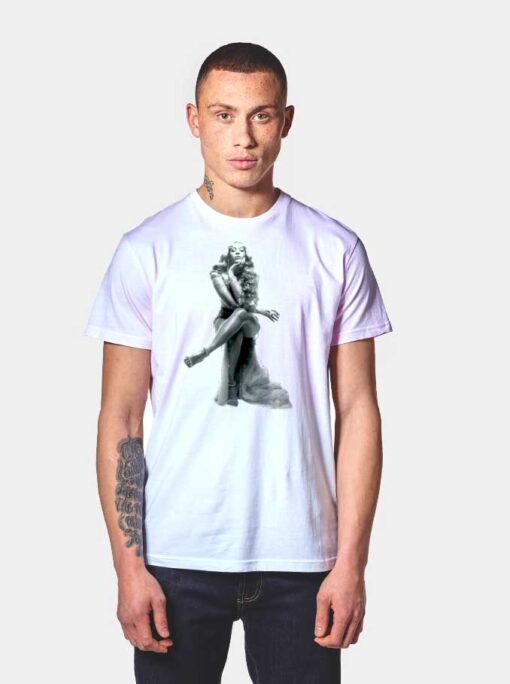 Beyonce Pose Air Chair Portrait T Shirt